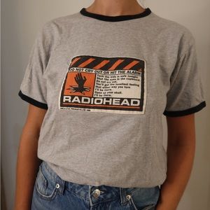 VINTAGE RADIOHEAD GRAPHIC TEE